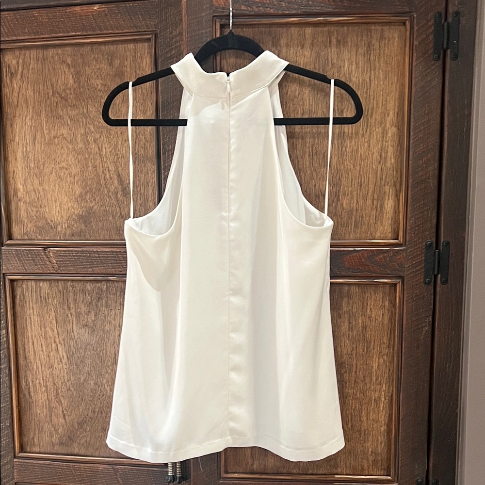 Banana Republic White Keyhole Halter Blouse - Picture 2 of 3